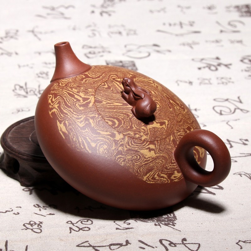宜兴紫砂壶 国家高级工艺美术师 范小中 原矿底槽清 玉兔壶绞泥
