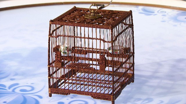 颜虎金作品 满工绞丝鸟笼