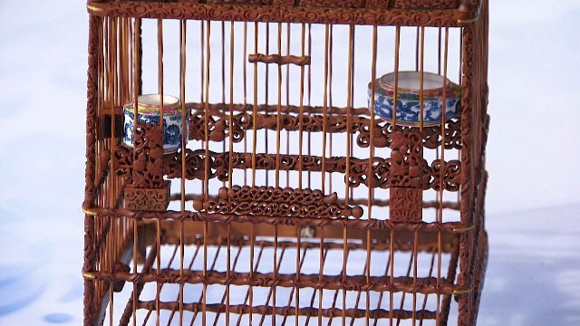 颜虎金作品 葫芦藤鸟笼