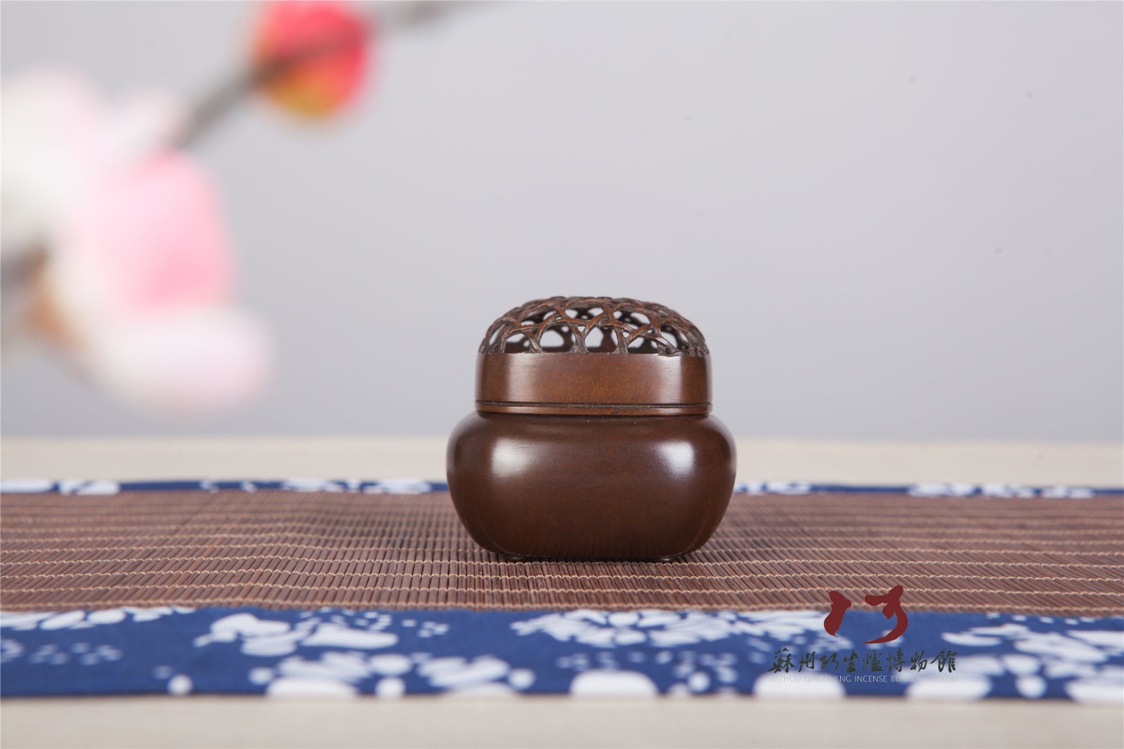 苏州巧生炉博物馆—正方手炉