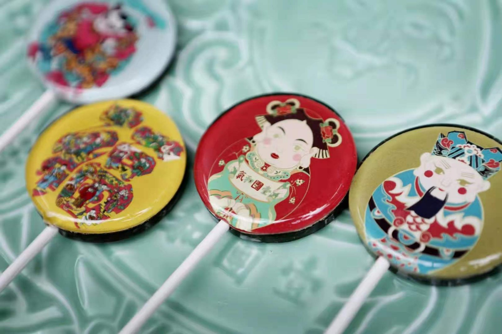 桃花乌梅棒棒糖