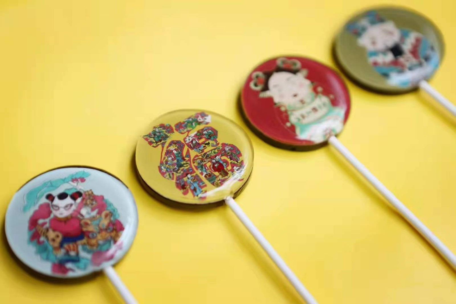 桃花乌梅棒棒糖